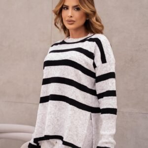 dark blue denim jeans